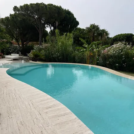 Luxury Bibi With Pool In Capo Boi With Private Villa